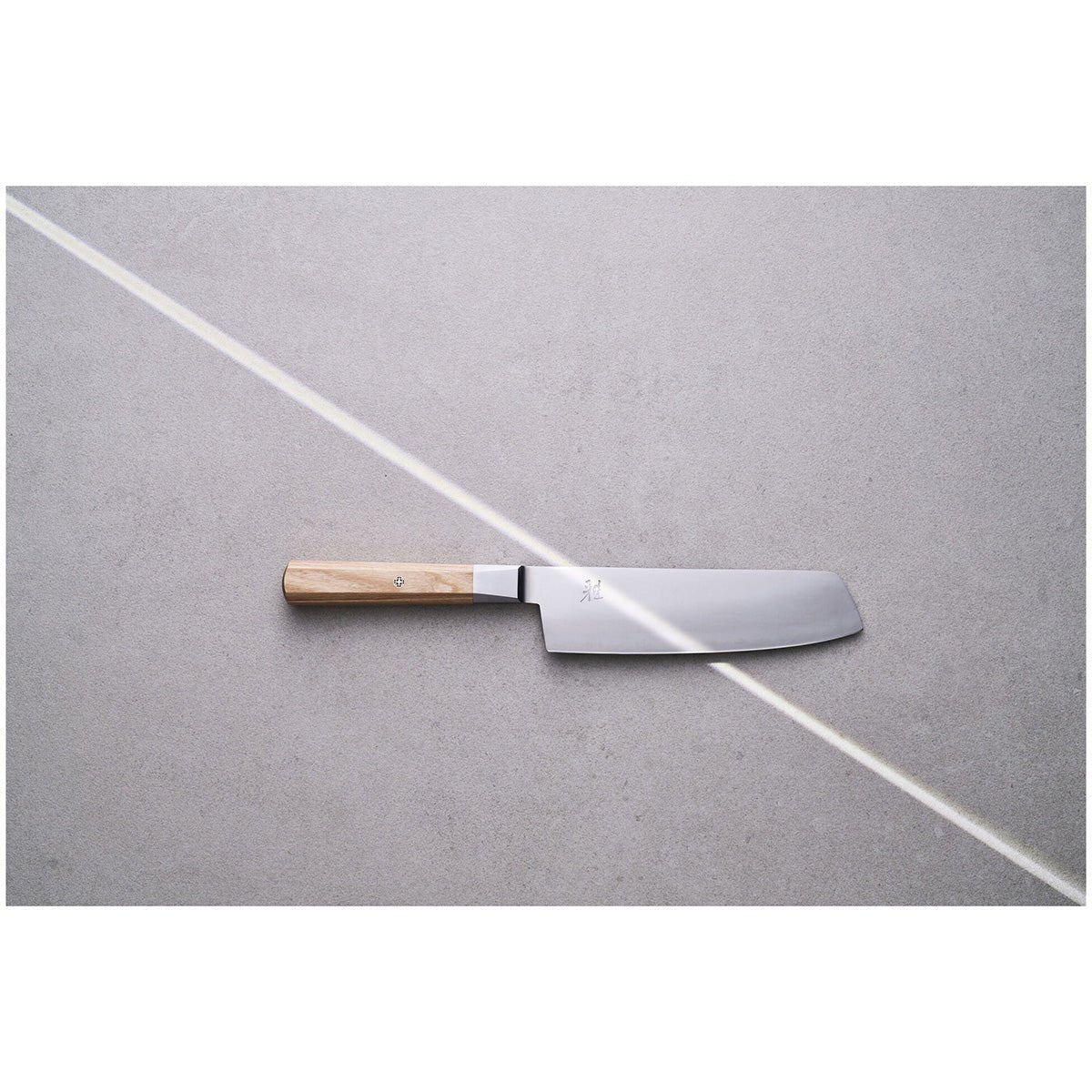17cm Grønnsakskniv (Nakiri), FC61 stål - MIYABI KOKOYA 4000FCv2 - KNIVER - Me & Max AS