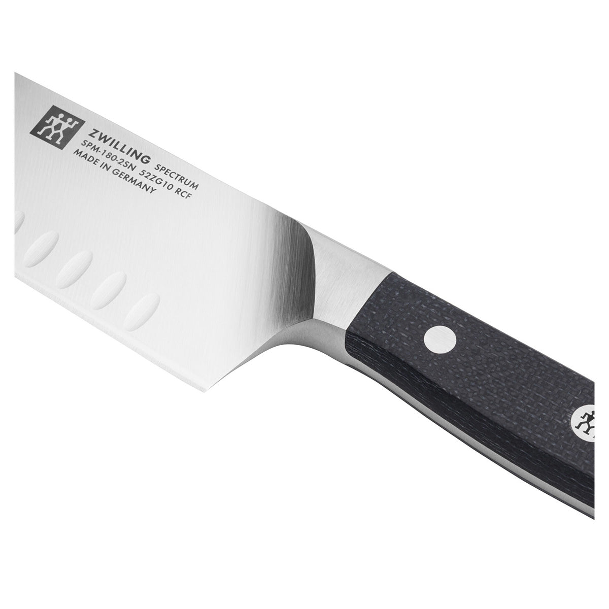 18cm Grønnsakskniv (Santoku), RCF Stål med Dimple - ZWILLING SPECTRUM - KNIVER - Me & Max AS