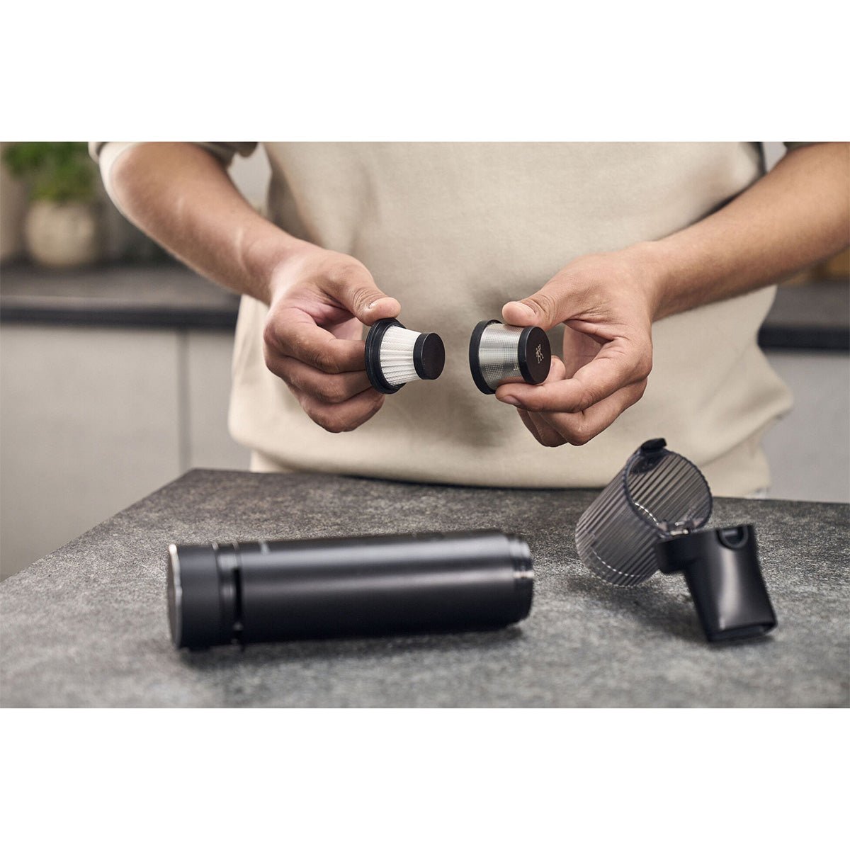 Trådløs Håndstøvsuger inkl. batteri - ZWILLING ENFINIGY XTEND - KJØKKENYTSTYR - Me & Max AS