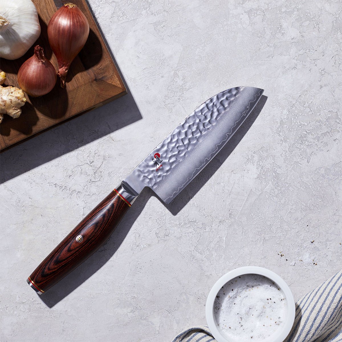 14cm Grønnsakskniv, SG2 (MC63) pulverstål, Santoku - MIYABI 6000MCT - KNIVER - Me & Max AS