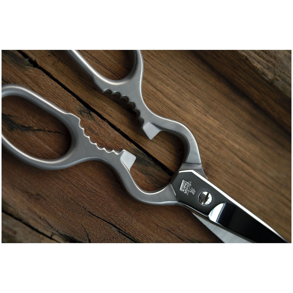 20cm Universalsaks, FRIODUR®stål, sølvfarget - ZWILLING SAKS - SAKS - Me & Max AS