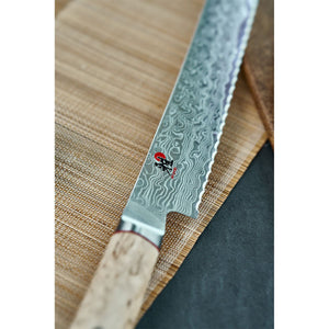 23cm Brødkniv, SG2 pulverstål - MIYABI 5000MCD - KNIVER - Me & Max AS