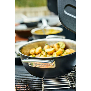 24cm Gryte (Konisk) med lokk 3,3l, 18/10 rustfrit stål - DEMEYERE BLACK 5 - GRYTE - Me & Max AS