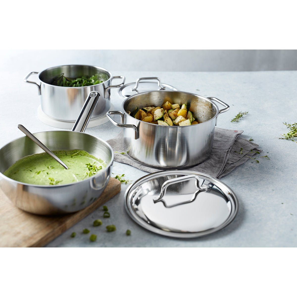 28cm Grytelokk, 18/10 rustfrit stål - DEMEYERE APOLLO 7 - GRYTELOKK - Me & Max AS