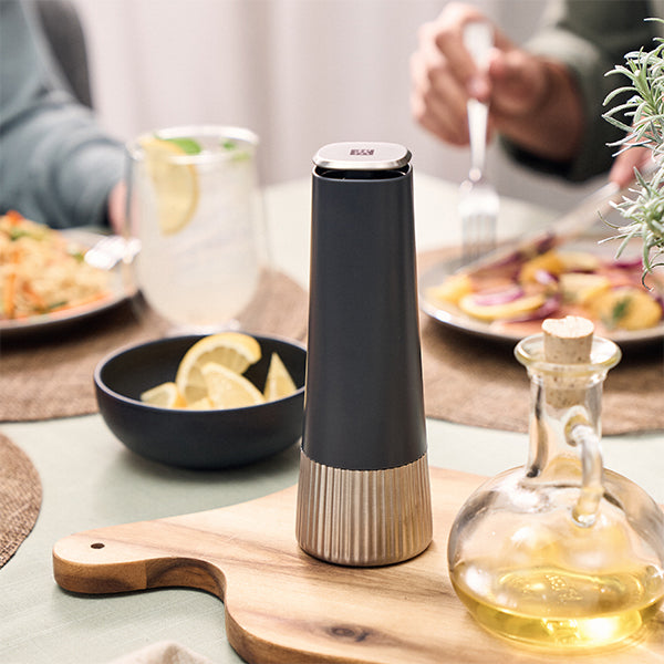 ZWILLING Spice Mills i FLERE Farger - Me & Max AS
