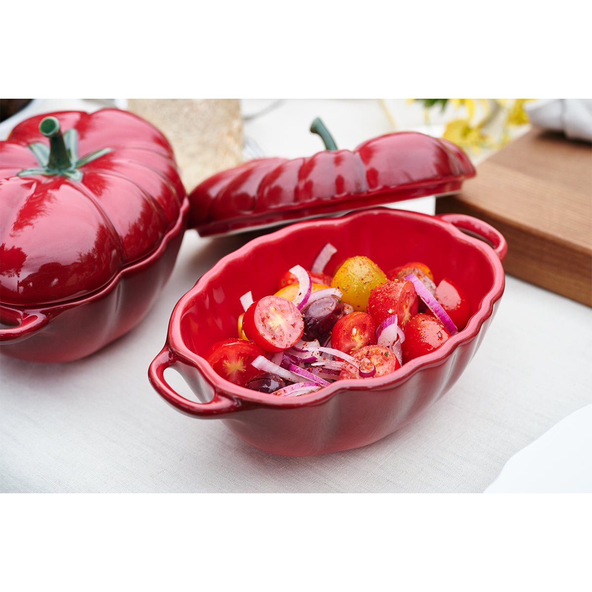 Cocotte 16 cm, tomat, rød, keramikk - STAUB CERAMIC 🇫🇷 - KERAMIKK - Me & Max AS