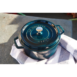 Cocotte Gryte 26cm / 5,2l, Rund, La Mer, Støpejern - STAUB 🇫🇷 - GRYTE - Me & Max AS