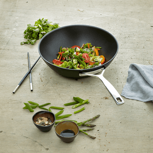 Demeyere AluPro 5 Stekepannesett (24 + 28 cm) – Keramisk Ceraforce - STEKEPANNE - Me & Max AS