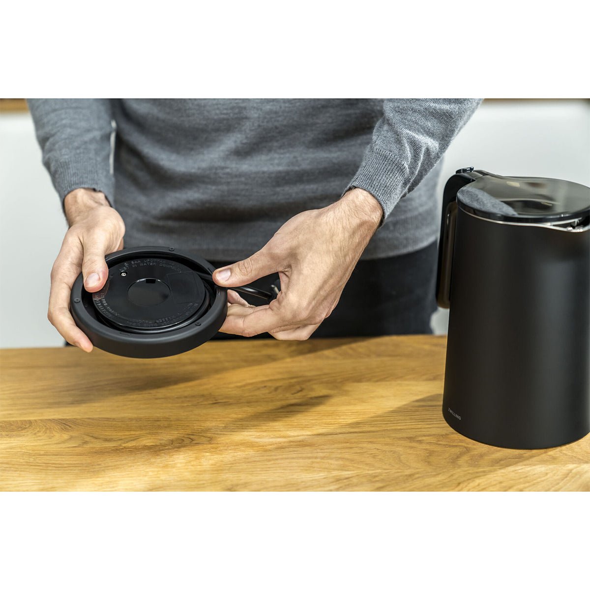 Elektrisk vannkoker, 1,5l, Svart - ZWILLING ENFINIG - KJØKKENYTSTYR - Me & Max AS