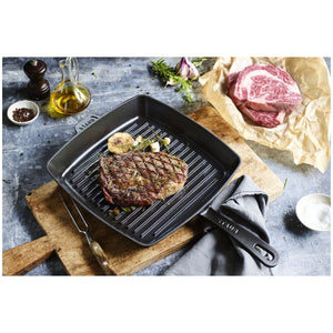 Grillpanne 23 x 23cm, svart, støpejern - STAUB 🇫🇷 - GRILLPANNE - Me & Max AS