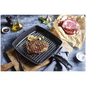 Grillpanne 30 x 30cm, svart, støpejern - STAUB 🇫🇷 - GRILLPANNE - Me & Max AS