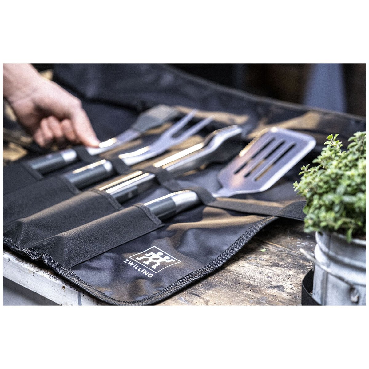 Grillutstyr + mappe - ZWILLING BBQ+ - BBQ - Me & Max AS