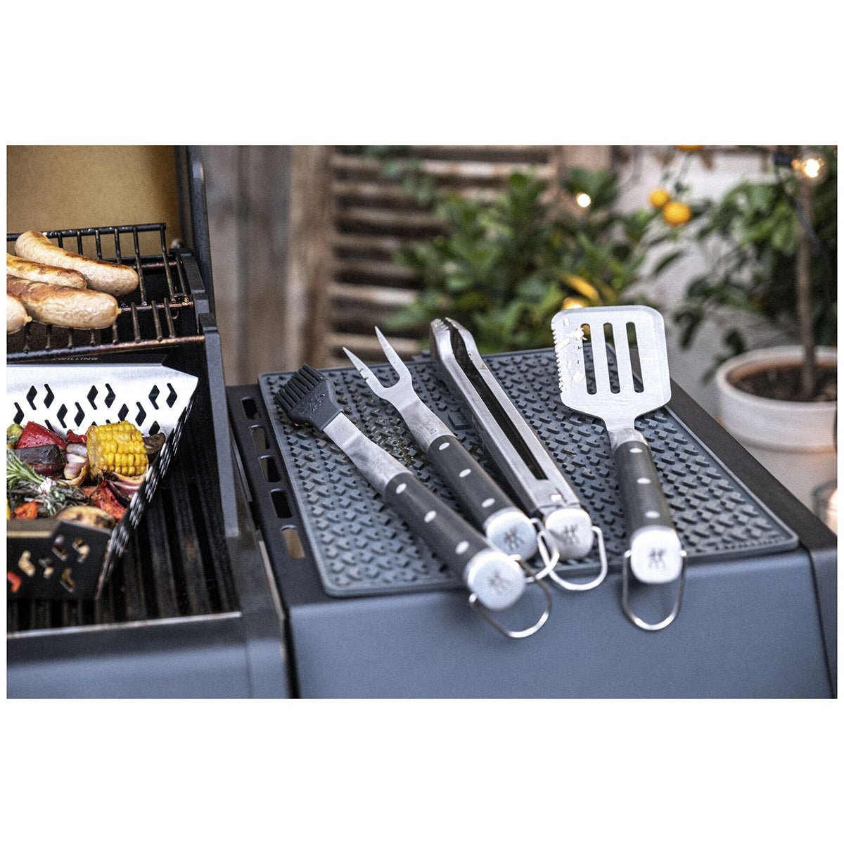 Grillutstyr + mappe - ZWILLING BBQ+ - BBQ - Me & Max AS