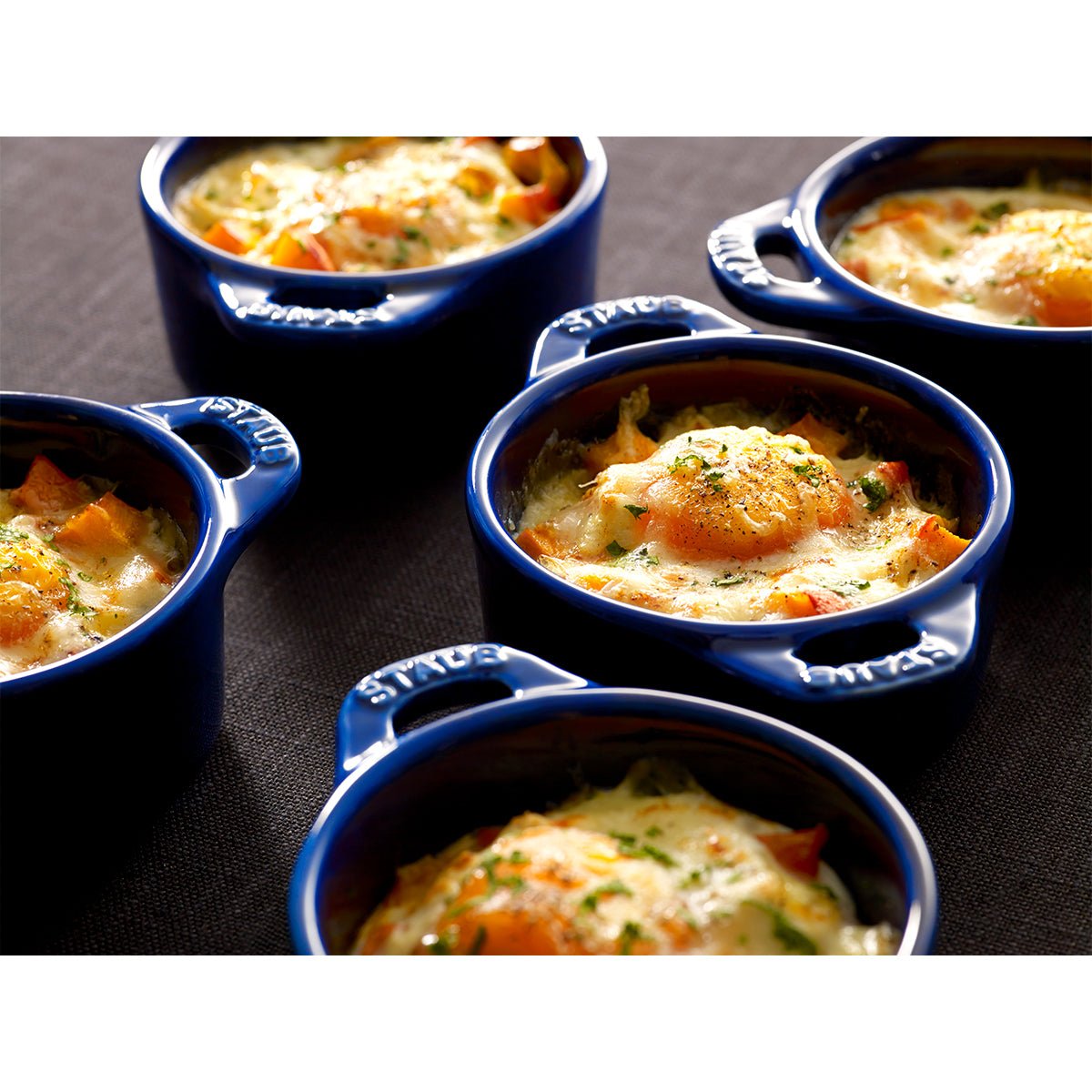Mini Cocotte, 10 cm, blå, keramikk - STAUB CERAMIC 🇫🇷 - KERAMIKK - Me & Max AS