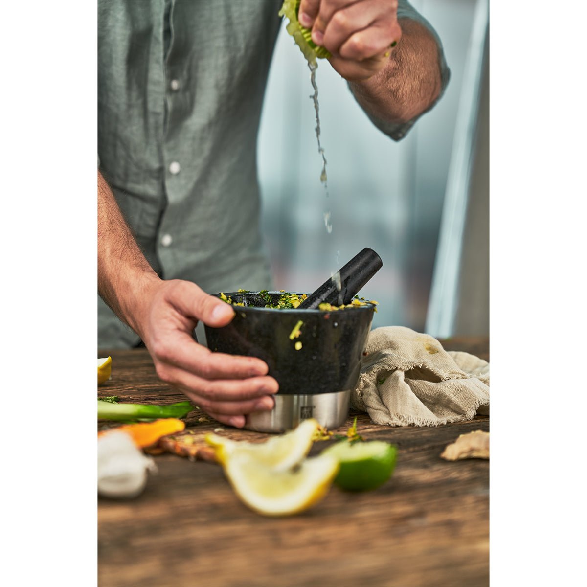 Morter og pistill i granitt (15 cm) - ZWILLING KJØKKENUTSTYR - KJØKKENYTSTYR - Me & Max AS