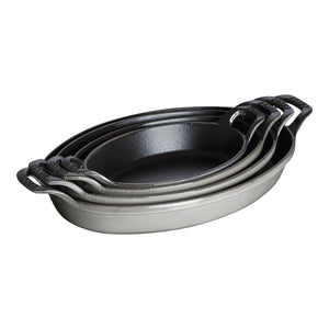 Ovnsform 24cm, oval, grafittgrå, støpejern - STAUB OVNSFORM 🇫🇷 - KERAMIKK - Me & Max AS