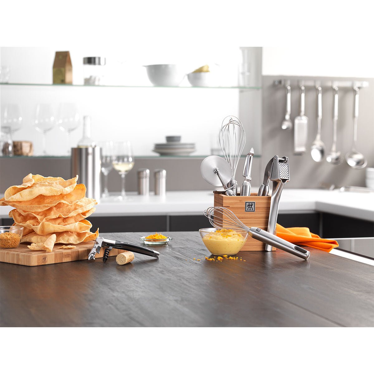 Pizzakutter - ZWILLING PRO - KJØKKENYTSTYR - Me & Max AS