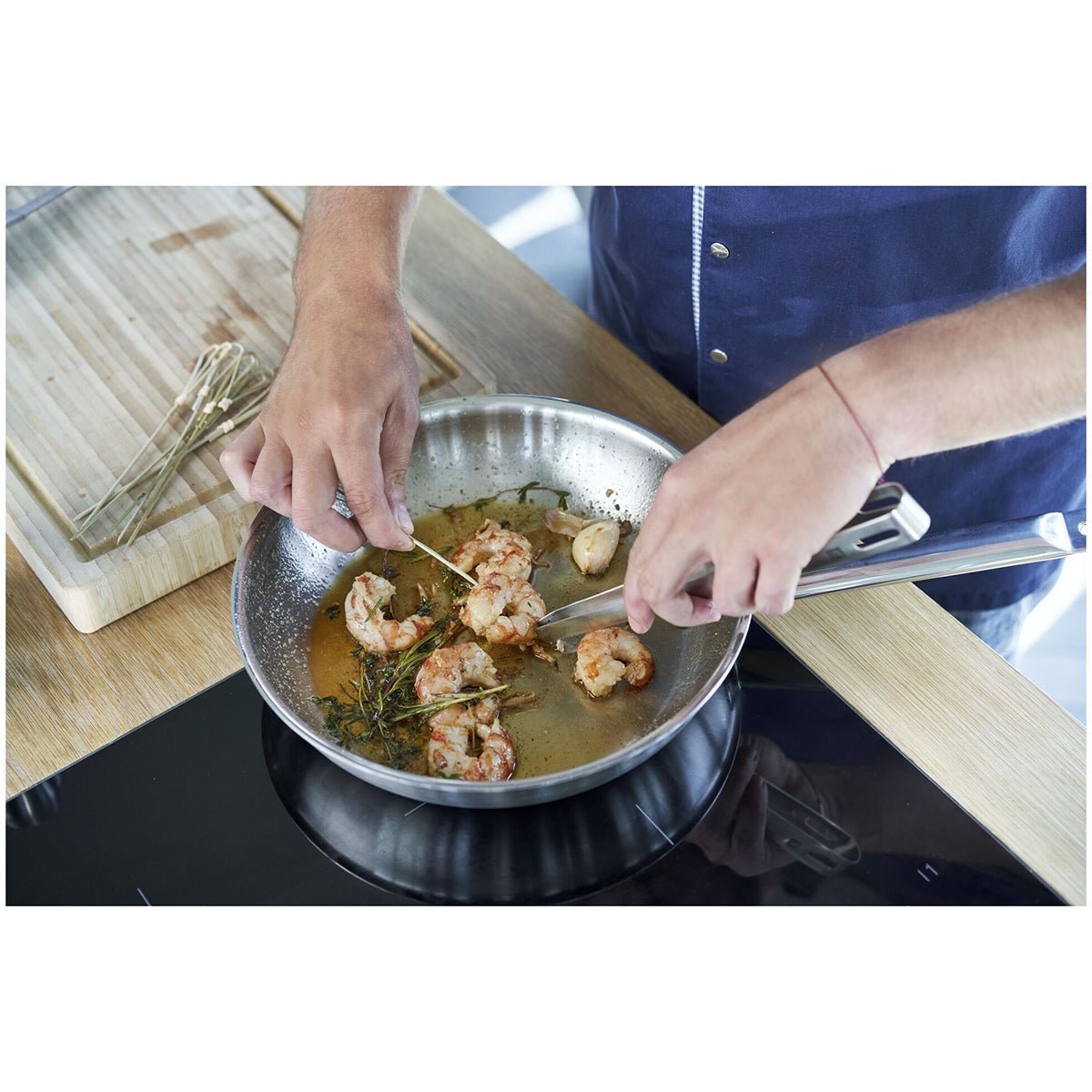 Stekepanne 28cm, 18/10 rustfritt stål, sølvfarget - ZWILLING PRO - STEKEPANNE - Me & Max AS