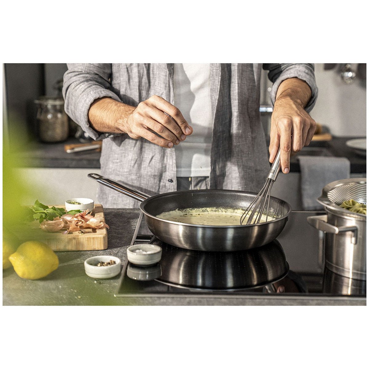 Visp (28cm), 18/10 rustfritt stål - ZWILLING PRO - KJØKKENYTSTYR - Me & Max AS